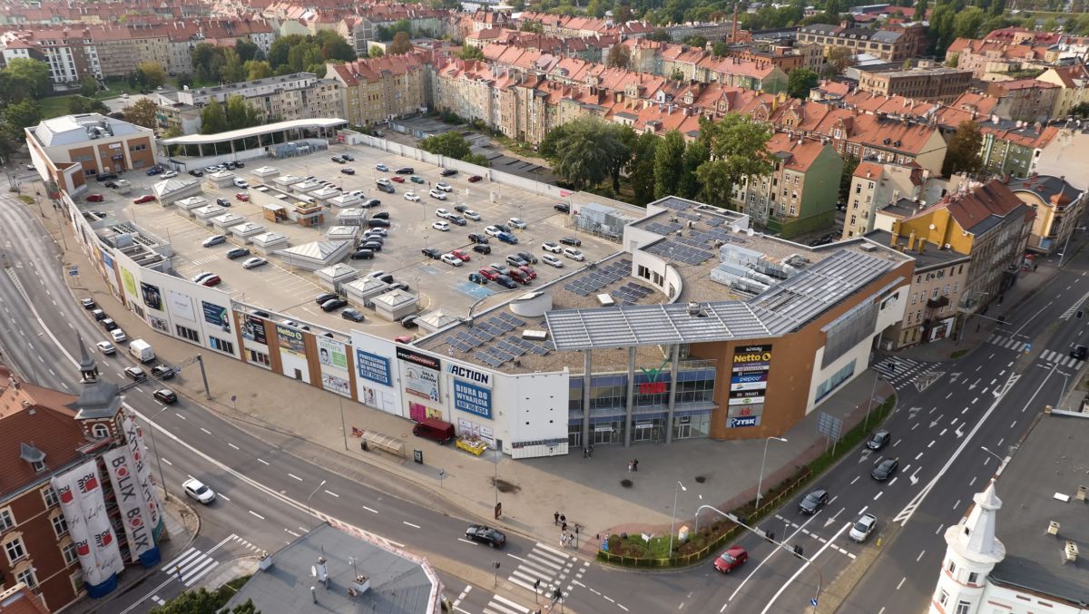 Focus spłaca i zaciąga