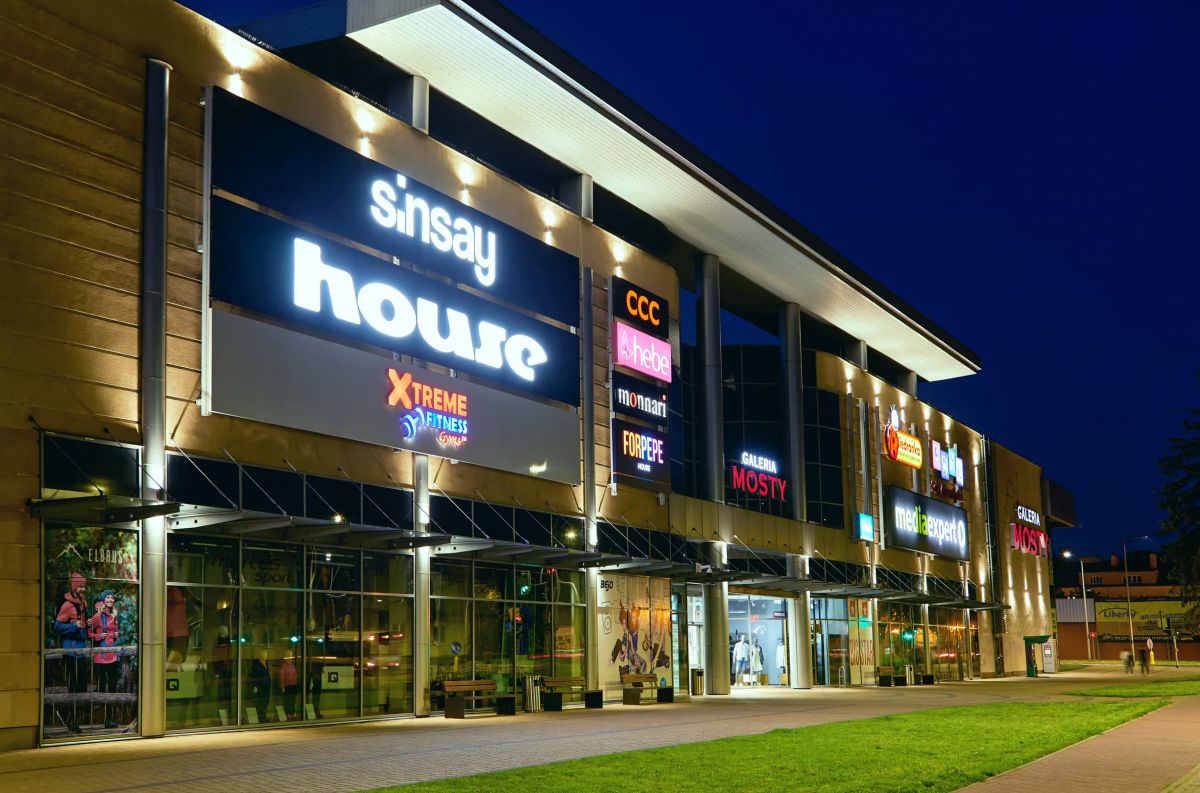 Galeria Mosty rozwija ofertę